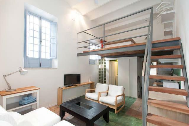 With Access To Rooftop Terrace Sevilla