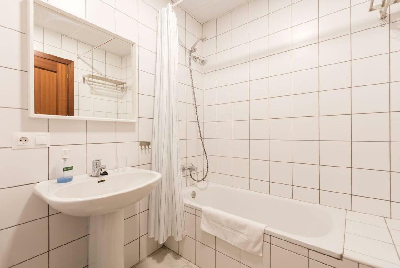 Veronica City Center Oasis Apartment