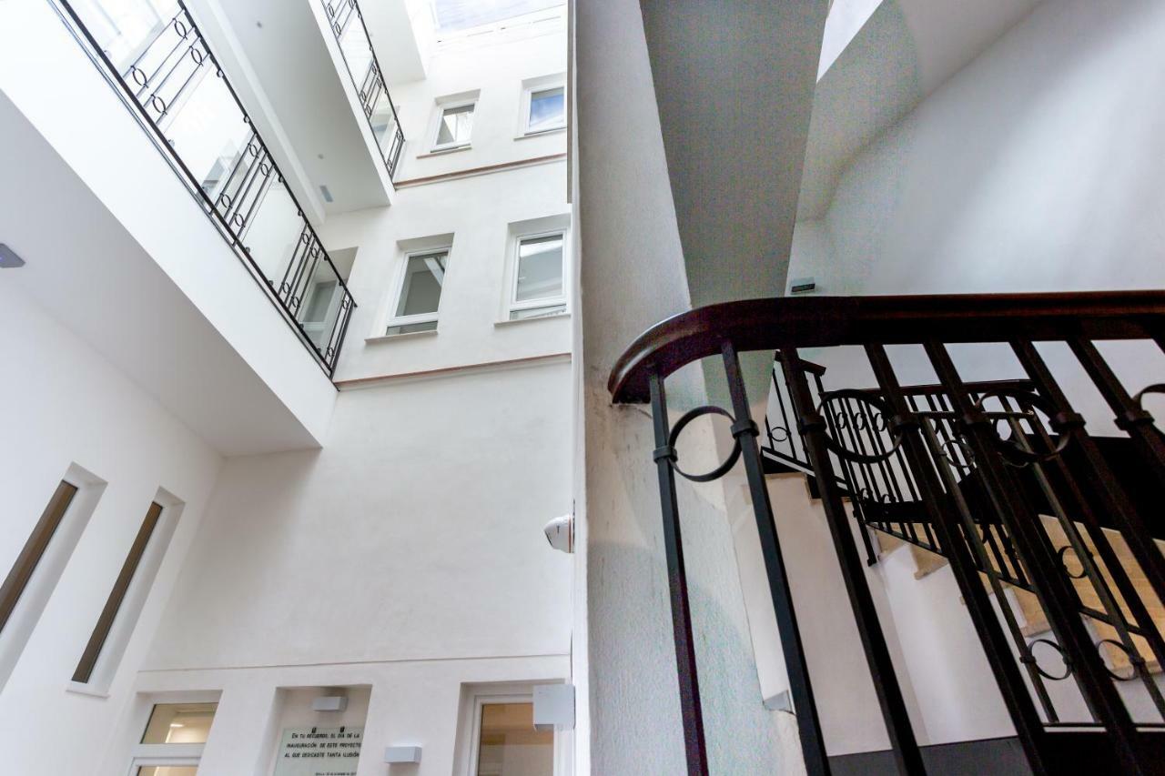 Lanza Apartment *