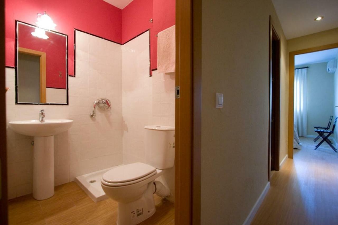 Macarena Flat Apartment Seville