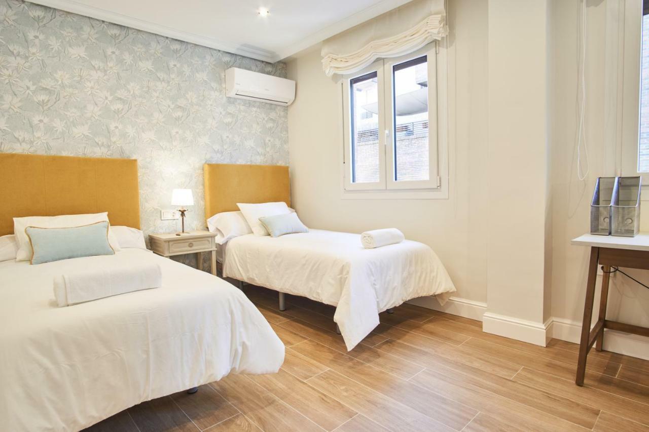 Apartment Arjona Riverside Deluxe By Valcambre Seville