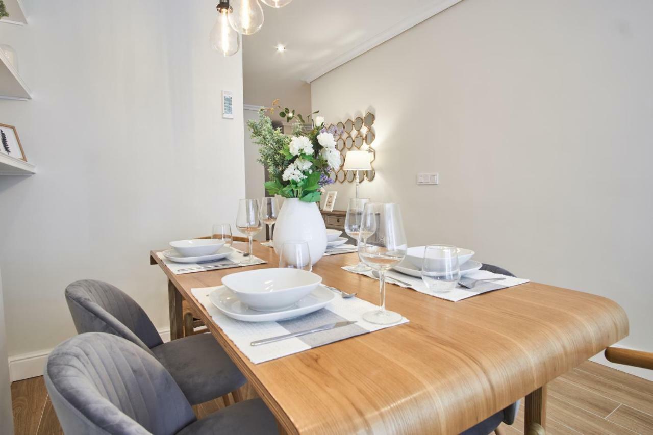 Arjona Riverside Deluxe By Valcambre Apartment *
