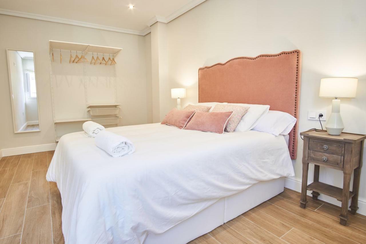 Apartment Arjona Riverside Deluxe By Valcambre