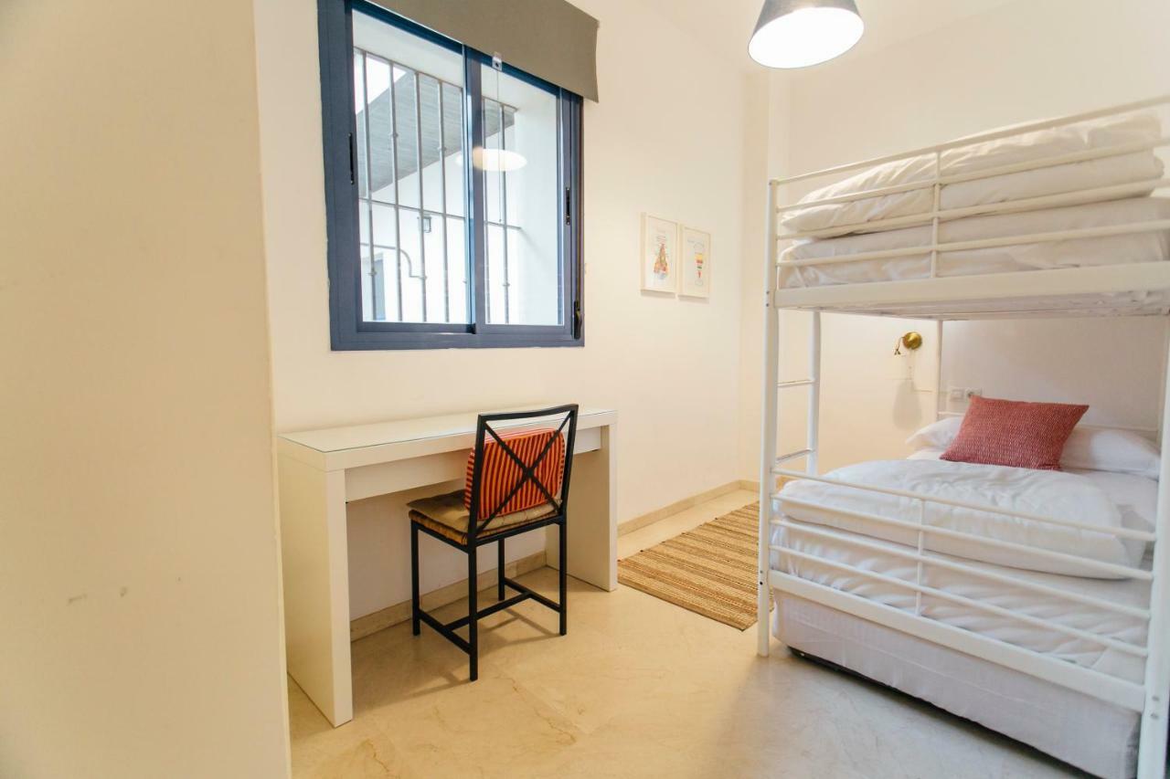 Castilla Apartment *