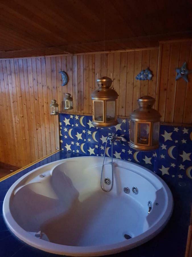 Apartment Atico En Triana Con Terraza 36m2 Y Jacuzzi *