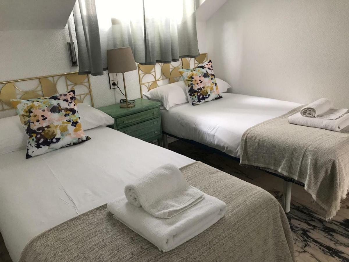 Casa Puerta De Santa Cruz Apartment