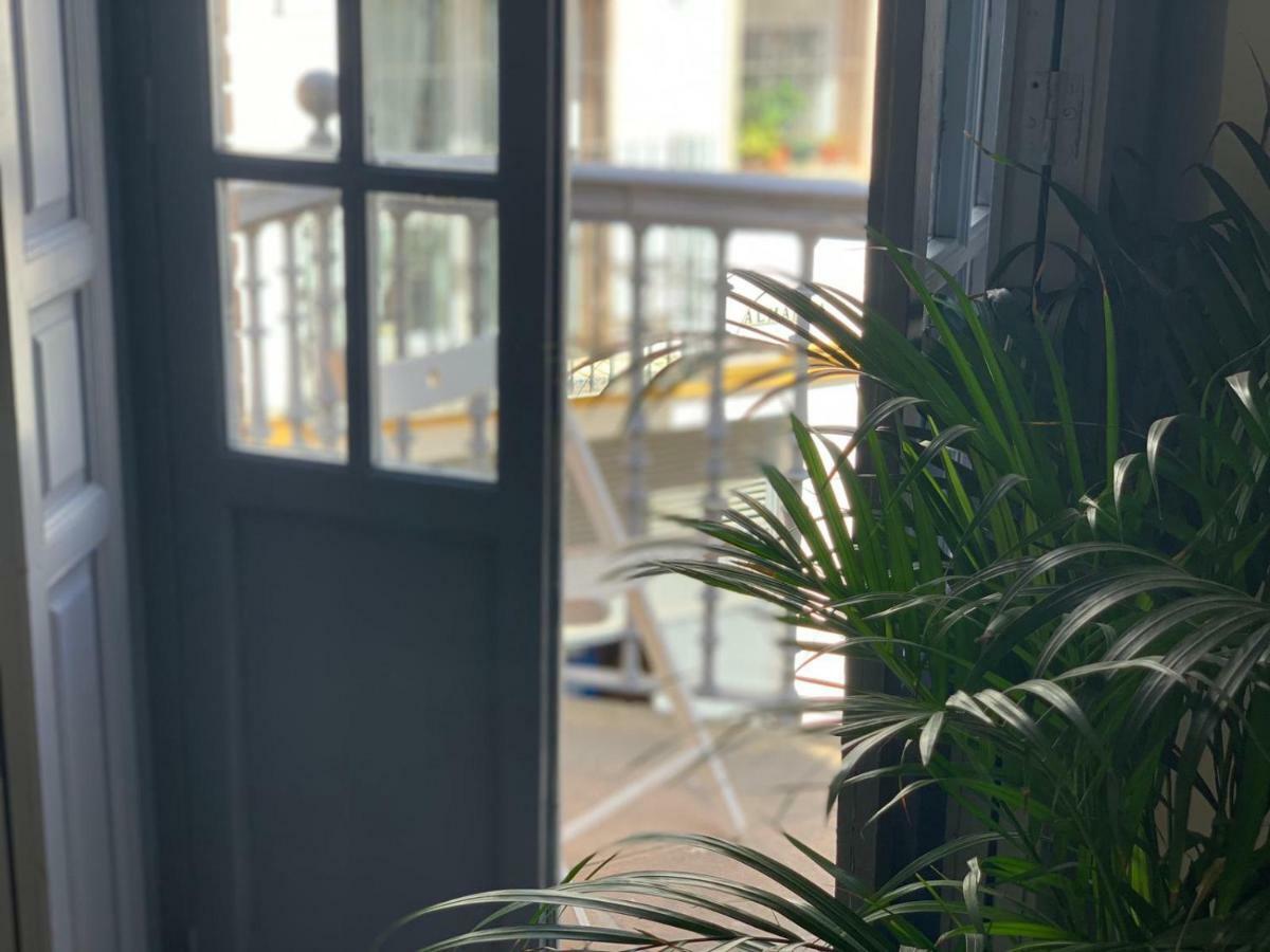 Apartamento With Access To Rooftop Terrace Sevilla