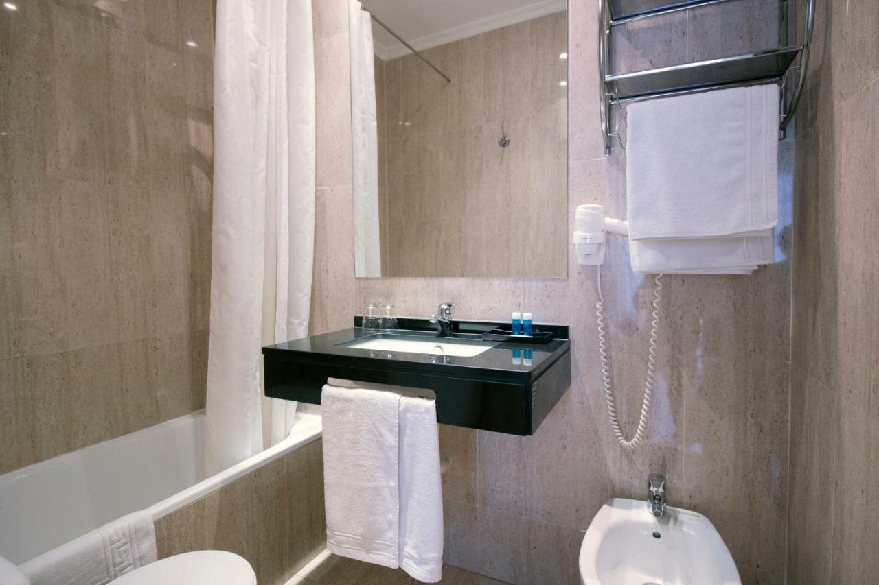 Hotel Maestranza *