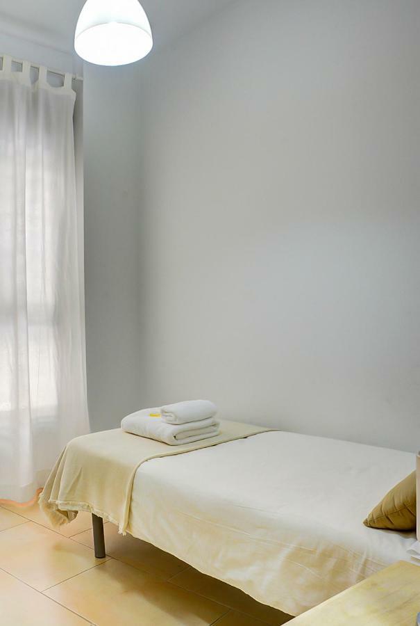 San Julian Apartment *