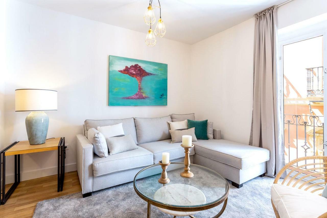 Genteel Francos Apartment *