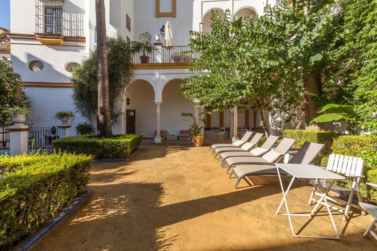 Villa Elvira, Exclusive Pool And Gardens In The Heart Of Seville