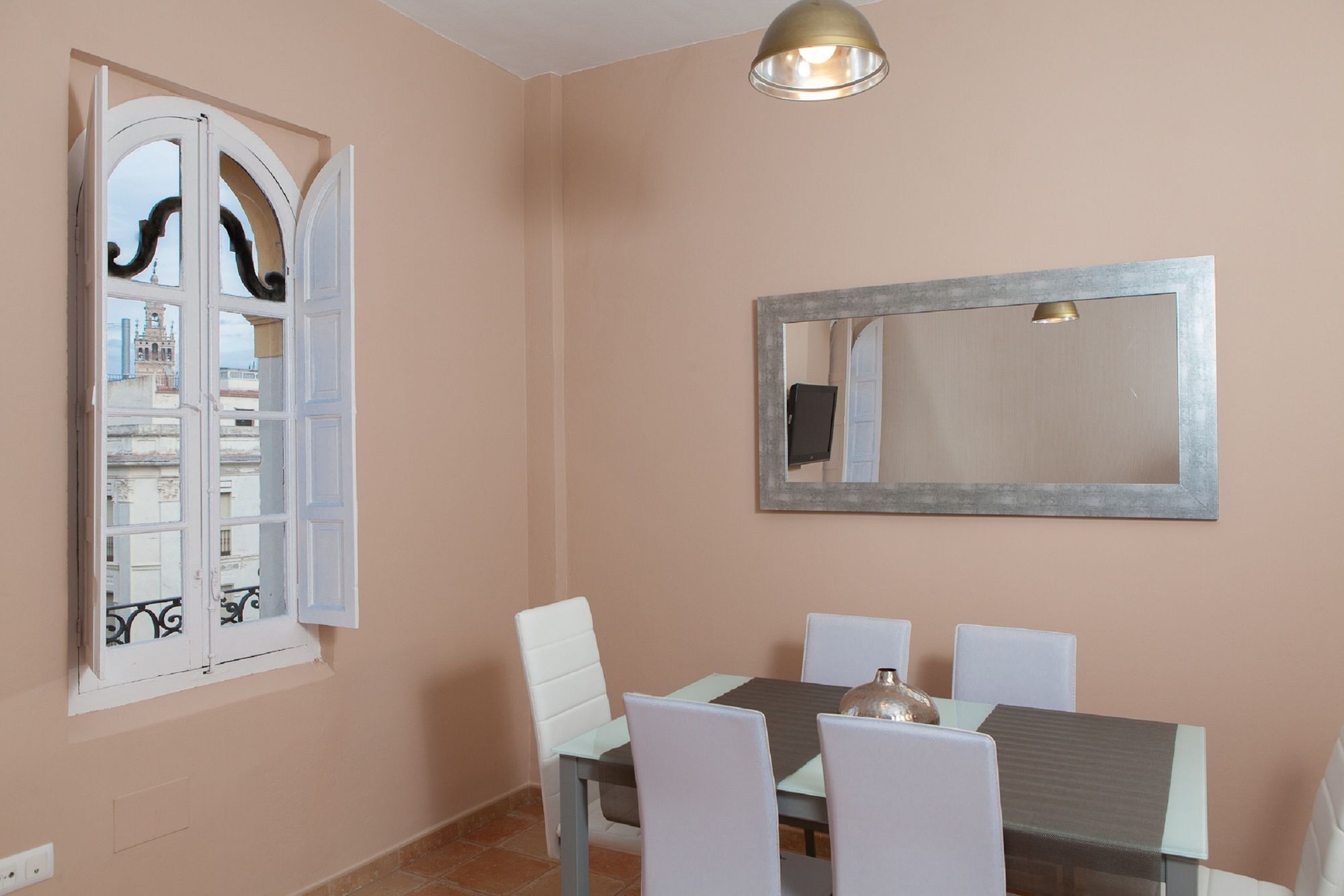 Puerta Maestranza Apartamento