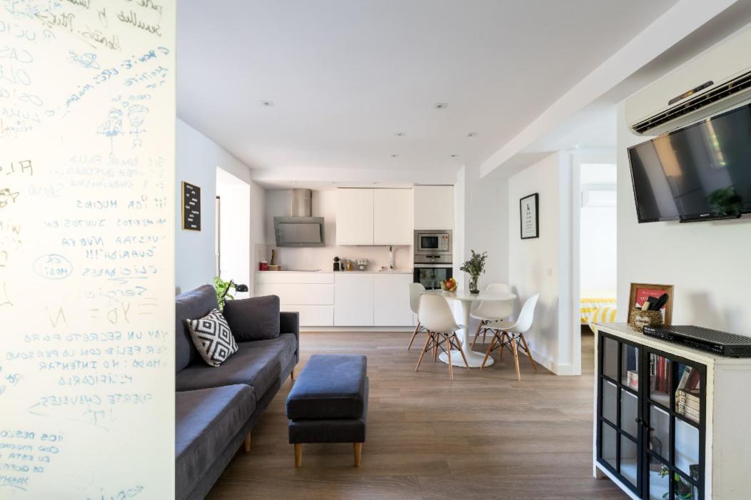 Apartment Moderno En Triana 2 Y Aire Acondicionado