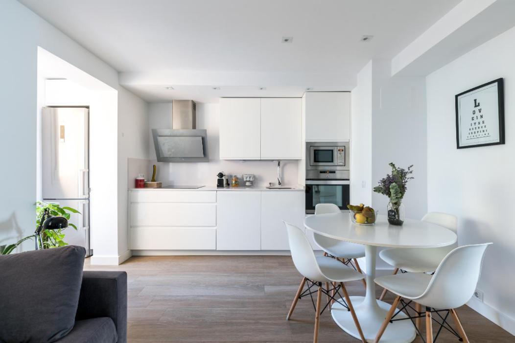 Apartment Moderno En Triana 2 Y Aire Acondicionado *
