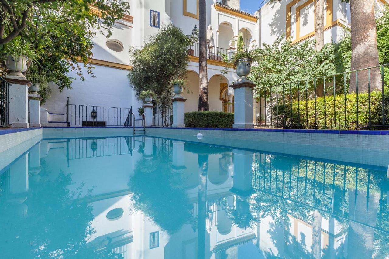 Villa Elvira, Exclusive Pool And Gardens In The Heart Of Seville