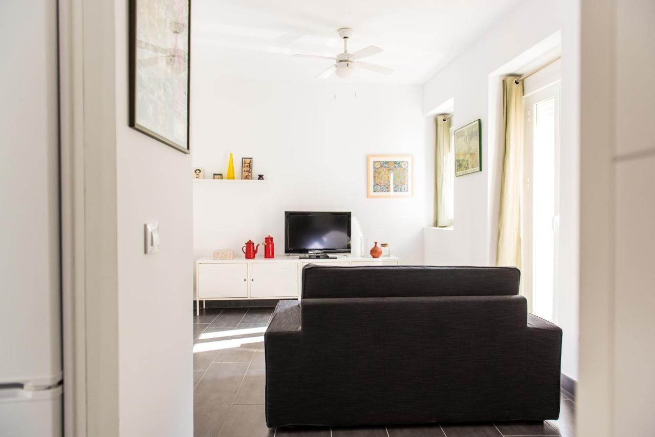 Tourist House San Luis Apartment Seville