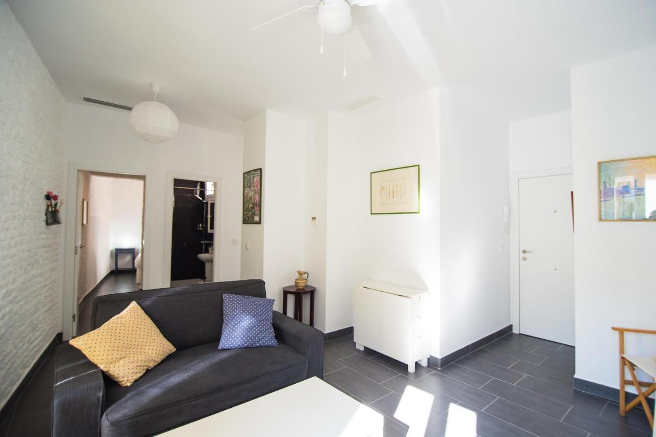 Tourist House San Luis Seville