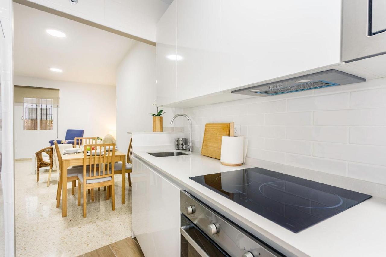 Sta Maria La Blanca Apartment Seville