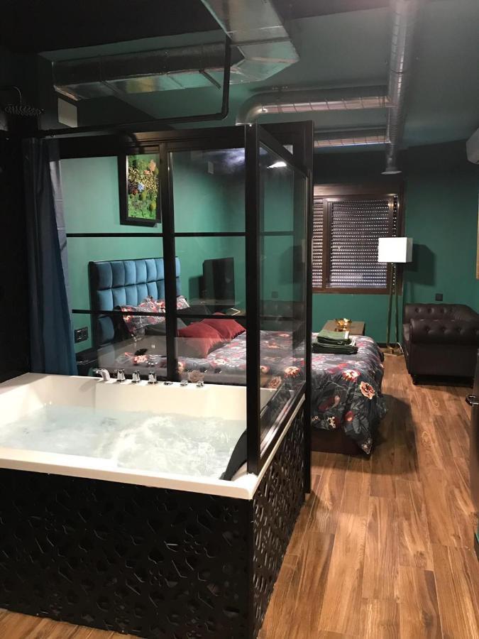 Apartment Triana Jacuzzi *