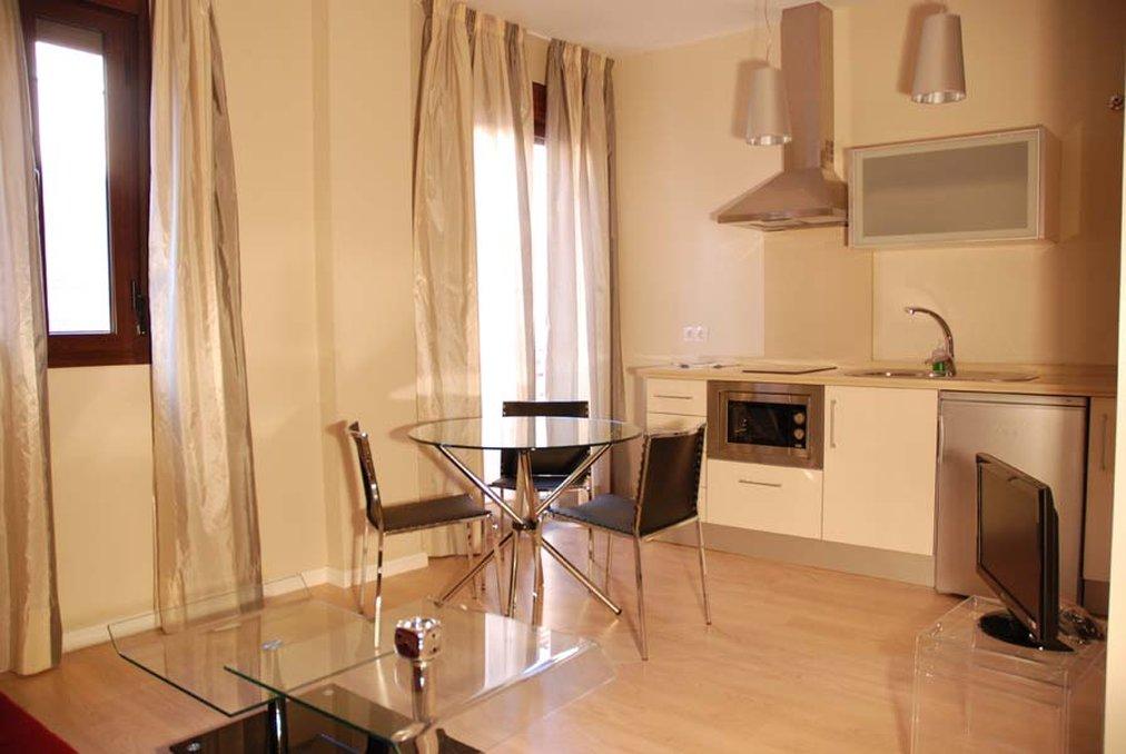 Apartment Metropolis *