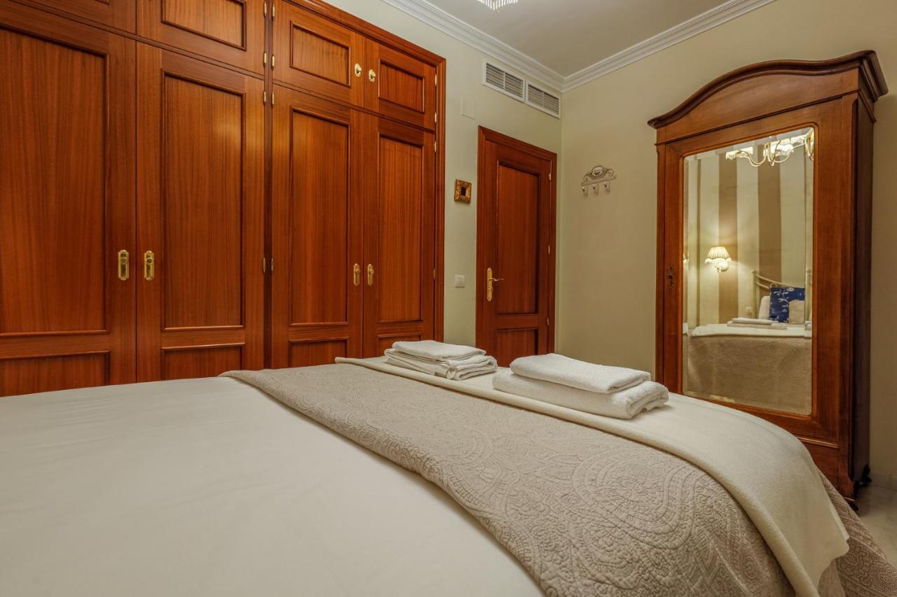 Descanso-elegancia En Parking Gratuito Apartamento