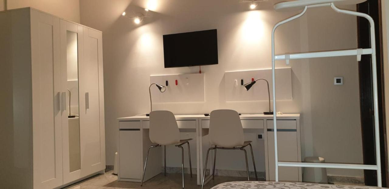 Residencia Viriato Hostel *