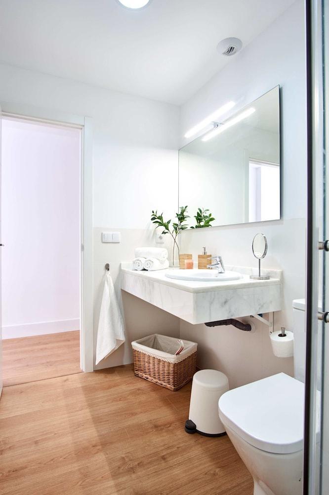 Apartment Virgen Del Valle Deluxe By Valcambre Seville