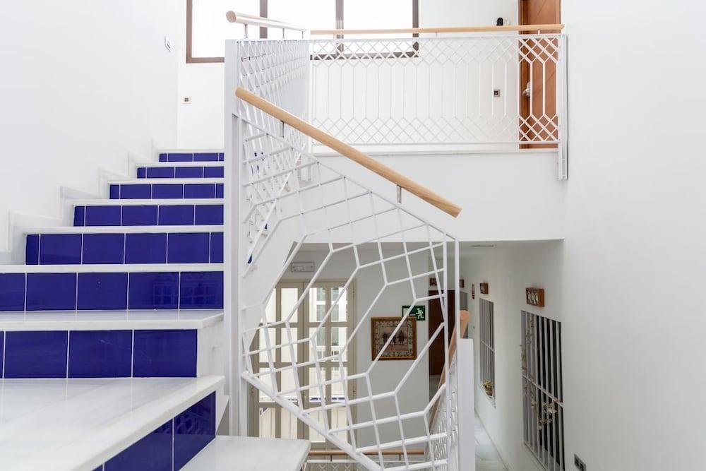 - Plaza Nueva Apartment Seville