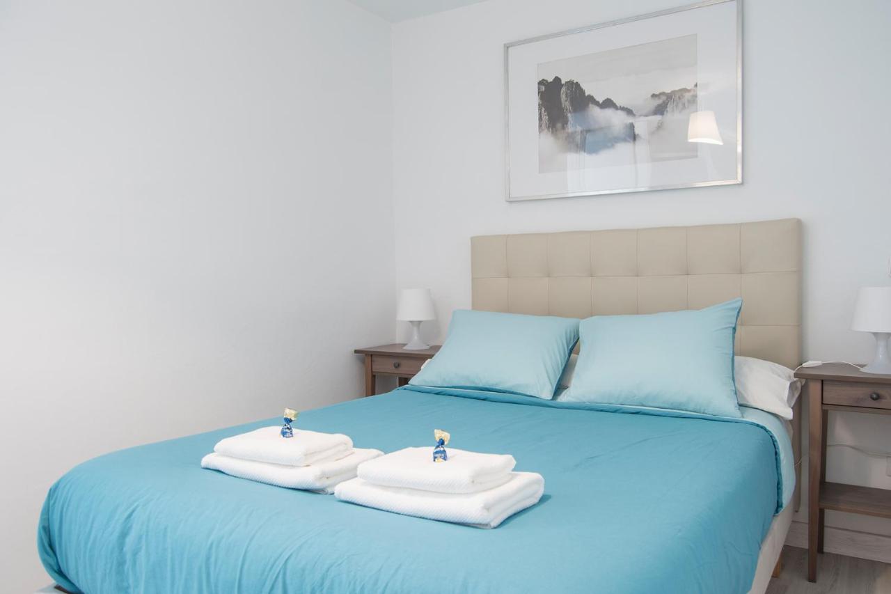 Riverside In Triana Apartment *
