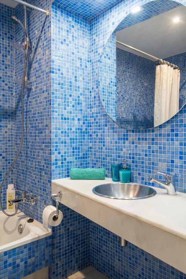 Riverside In Triana Apartment *