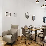 Apartamento Macarena Junto A La Basilica De La Macarena