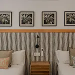 Lujoso Apartamento Con Piscina Compartida 2