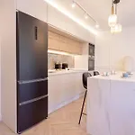 Genteel Home Chicarreros