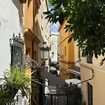 Blue House Arenal Seville