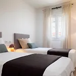 Magno Apartments Real De La Carreteria