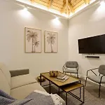 Casa Pizarro, By Homing U