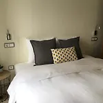 1E Azofaifo St Apartment