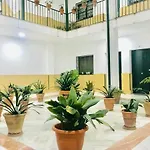 Los Patios De La Juderia