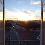 Apartamentos Paseo Colón