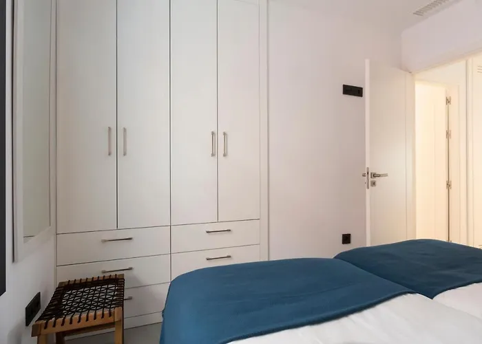 Apartamentos Bajeles Sevilla Urban