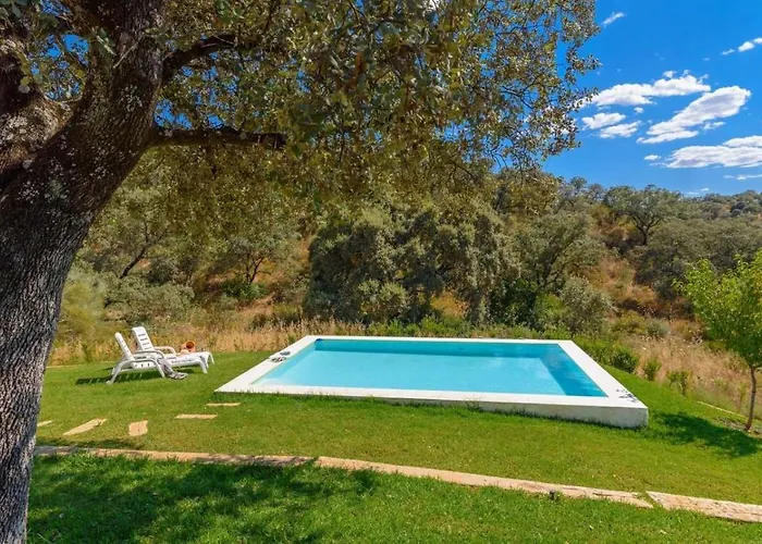 Finca Rural Los Gorriones El Castillo De Las Guardas By Ruralidays