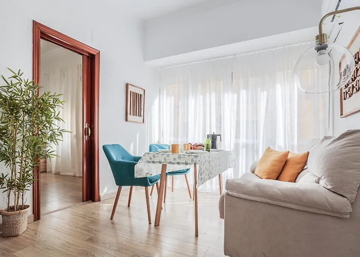 Pure Seville Elegance And Confort