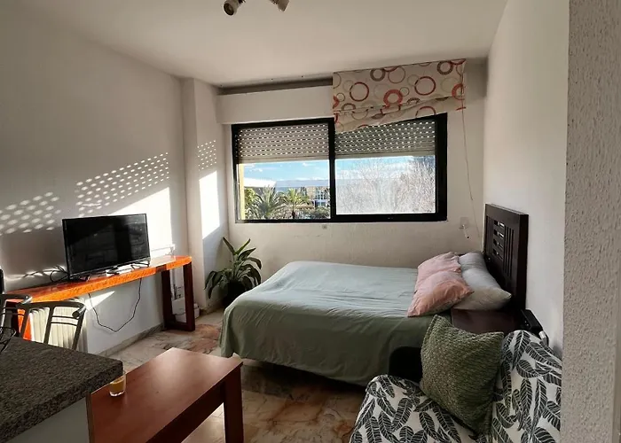 Fibes Suit Apartclub