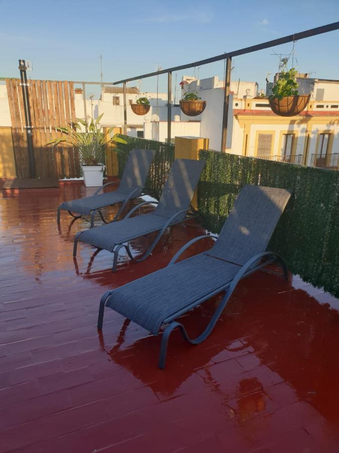Dona Lola Corner Apartment Seville
