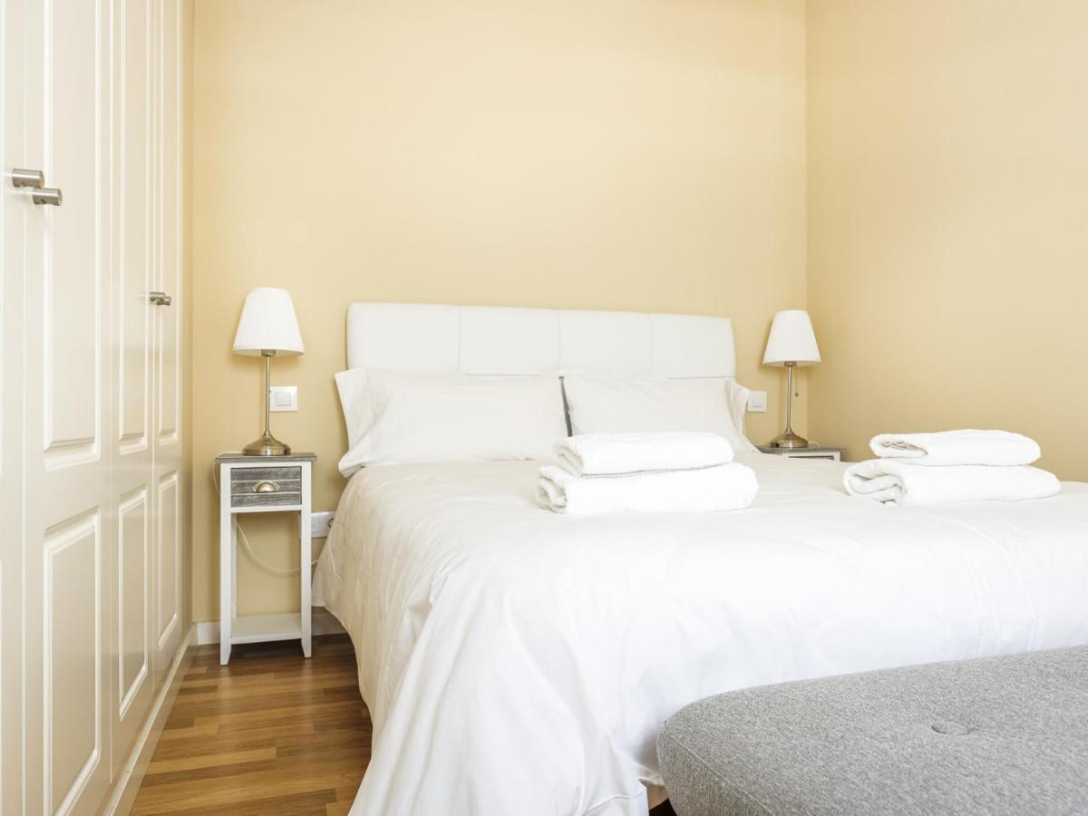 1 Plaza San Julian Centro Apartment