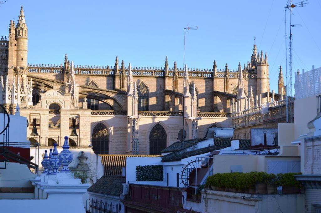 Superb In Downtown Of ,parking Optional, !! Seville
