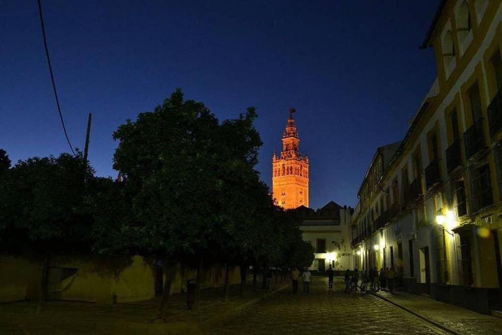 Entero De 170m2 A 1 Min De La Catedral Apartment Seville