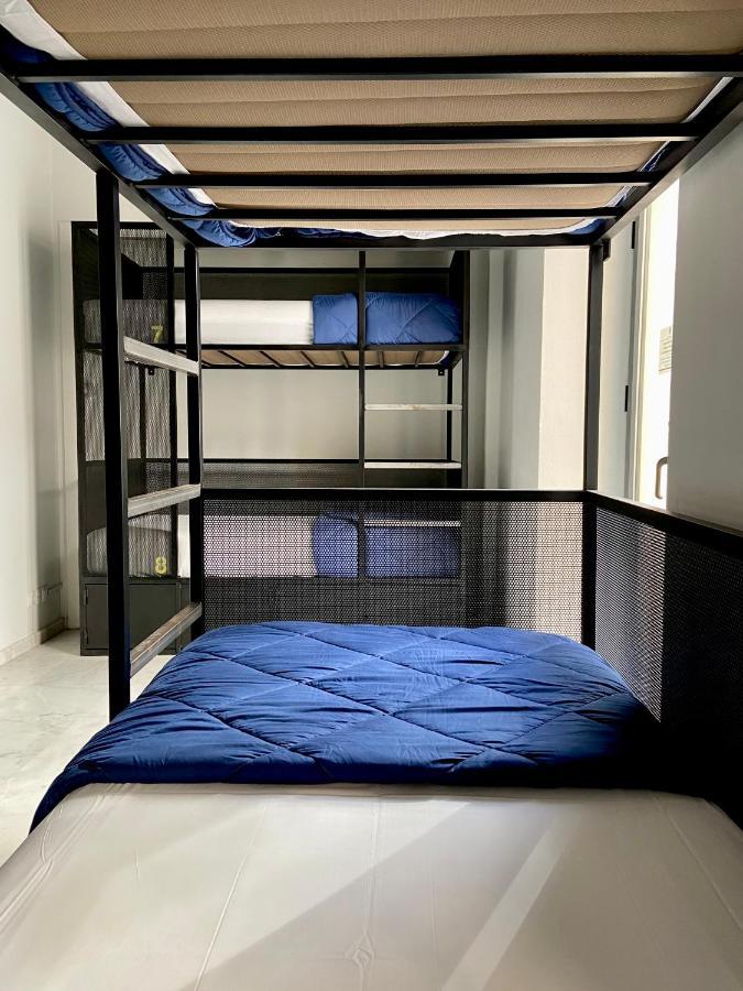 Joy Setas Coworking Hostel Seville