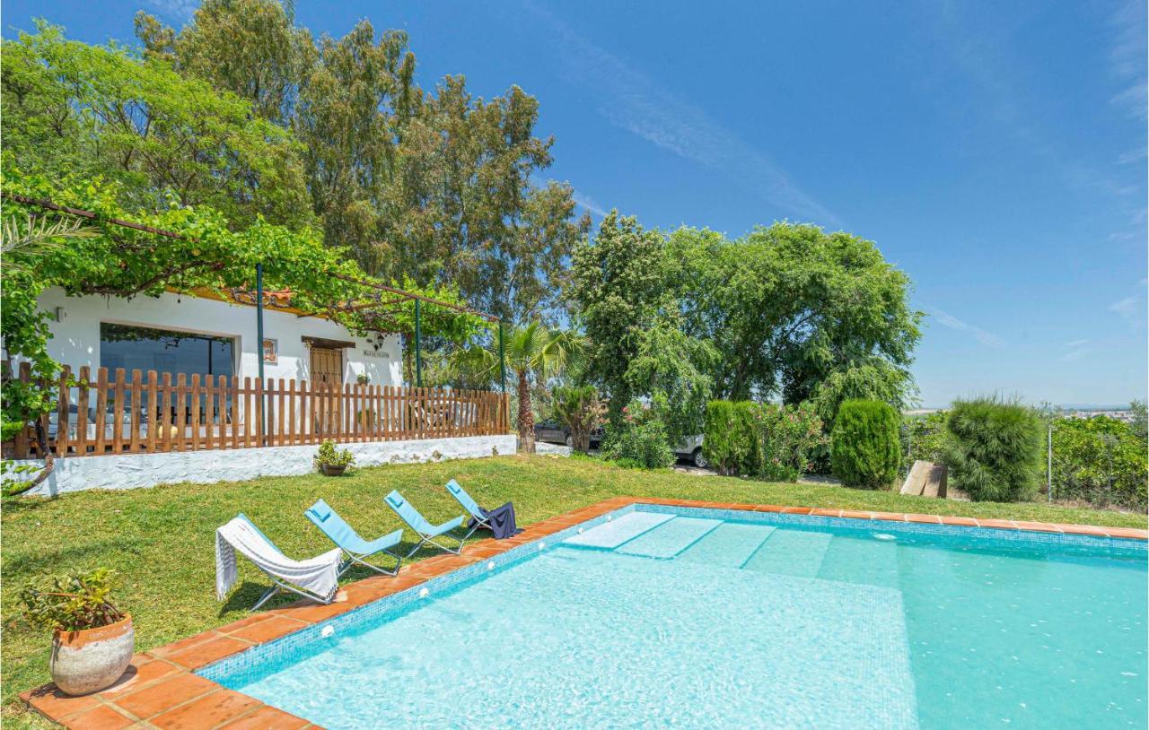 Сasa de vacaciones Awesome In With 4 Bedrooms, Wifi And Outdoor Swimming Pool