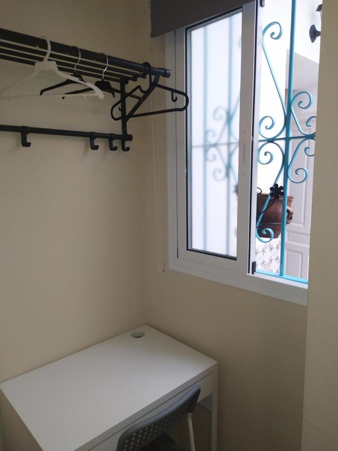 Azahar Guest house 2*